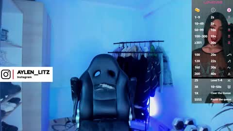 litz_81 online show from February 24, 12:02 am