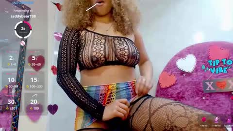 Litzy online show from October 12, 4:32 pm