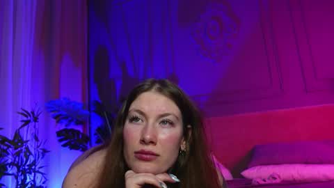 Liv 3 online show from November 7, 2:41 pm