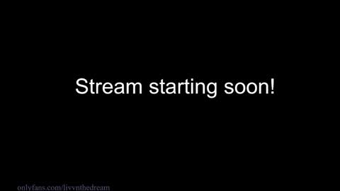 Snapshot of livanddrew chatting on October 17, 11:42 pm Liv and Drew online show from October 17, 11:42 pm