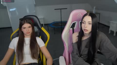 Sheryl online show from March 4, 11:51 am