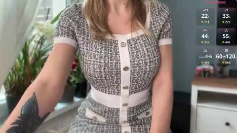 OnlyFans livia77   twitter liv20 4u online show from March 20, 7:13 am