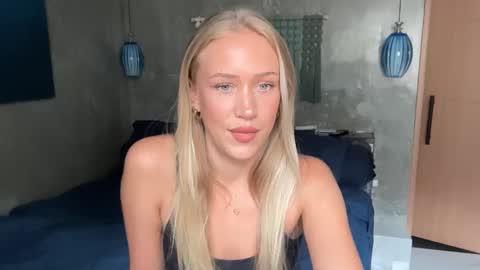 olivia online show from February 5, 3:10 am