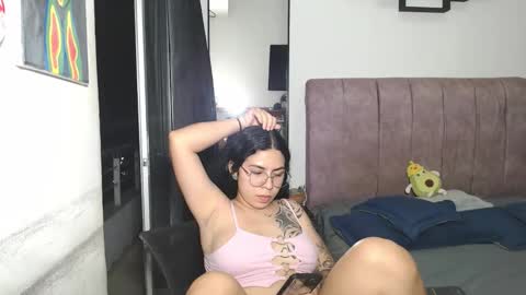 Snapshot of liza_thurner chatting on September 23, 2:38 am Liza Thurner online show from September 23, 2:38 am