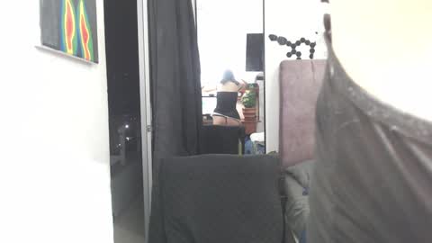 Snapshot of liza_thurner chatting on January 26, 12:05 am Liza Thurner online show from January 26, 12:05 am