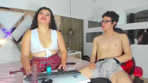 Snapshot of lizanddante chatting on January 27, 5:58 am Liz and Dante online show from January 27, 5:58 am