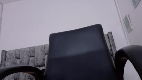 Snapshot of lizbeth_ross chatting on October 4, 1:53 pm LIZBETH ROSS online show from October 4, 1:53 pm