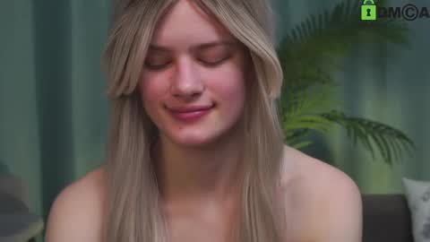 Sunnheart online show from February 26, 11:52 pm