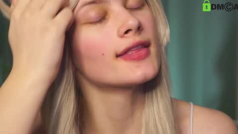 Sunnheart online show from February 12, 10:26 pm