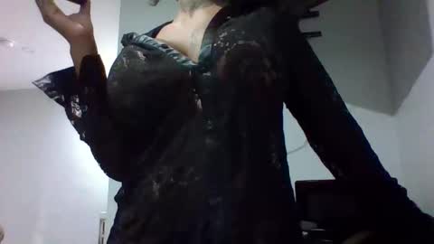 aasheystar online show from October 24, 9:43 am