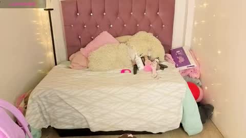 Lizha  online show from March 12, 6:33 pm