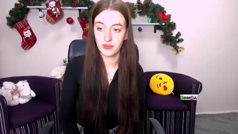 Lizi  online show from January 10, 10:50 am