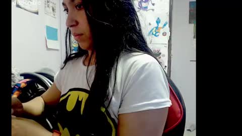 Snapshot of lizz1305 chatting on October 28, 4:19 pm lizz1305 online show from October 28, 4:19 pm