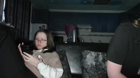 lizzi_muur online show from March 3, 3:22 pm