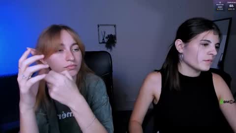Snapshot of lizzie_boom chatting on September 16, 12:51 pm lizzie_boom online show from September 16, 12:51 pm