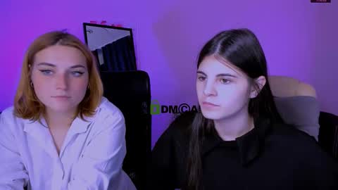 Snapshot of lizzie_boom chatting on October 13, 5:31 am lizzie_boom online show from October 13, 5:31 am