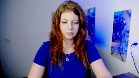 Lizzy3 online show from February 18, 2:50 pm