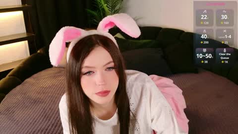 Lizzy online show from March 30, 9:15 pm