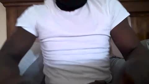 llcoolblack online show from March 18, 6:14 pm