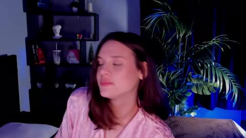 Snapshot of llkadream chatting on March 7, 12:15 am Arina online show from March 7, 12:15 am
