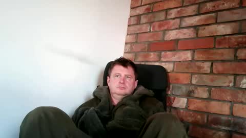 lllukasssxxx online show from March 8, 3:49 pm