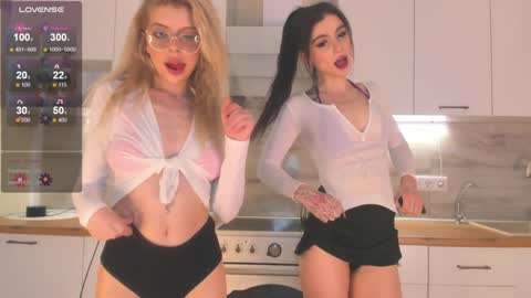 Ashley Urban online show from January 30, 6:21 pm