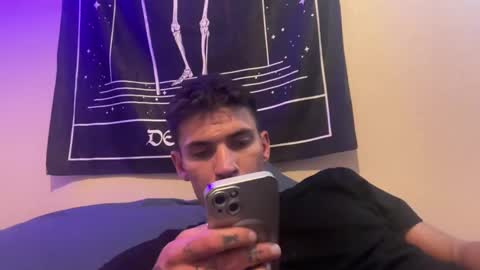 Lochness online show from October 6, 3:19 pm