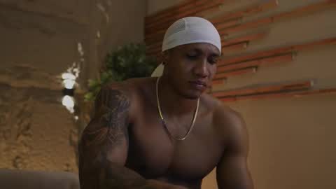 logan_varela online show from October 24, 3:02 pm