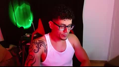 Loganandrwz online show from February 11, 1:53 am