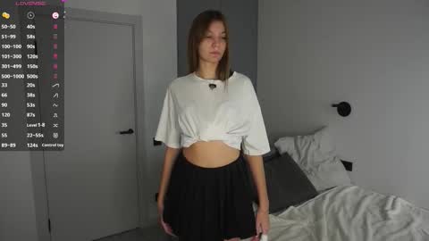 Elza online show from December 3, 7:25 pm