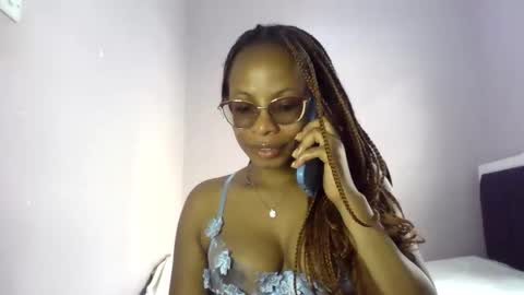 Lola Coco online show from March 17, 11:37 am