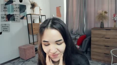 Melina online show from March 3, 8:32 am