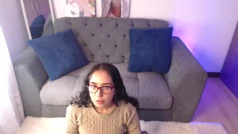 Snapshot of lolaandcamille chatting on March 11, 1:12 pm lolaandcamille online show from March 11, 1:12 pm