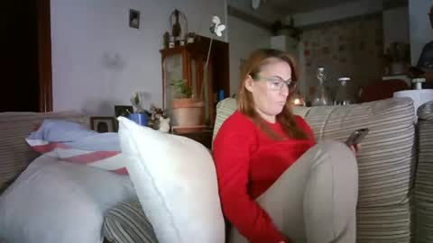 LOLA HUESO y ERIC online show from November 5, 3:25 pm