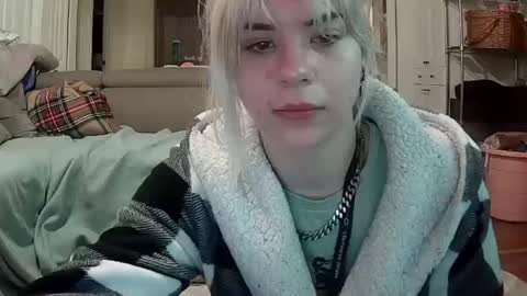 Lola Lixx online show from October 12, 5:33 am