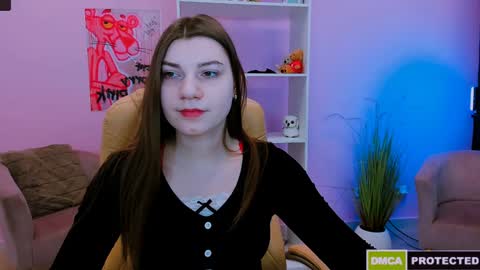 Lola pvt is OPEN online show from January 25, 9:47 am