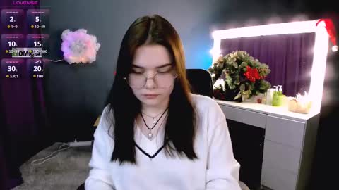 Lola pvt is OPEN online show from February 11, 10:03 am