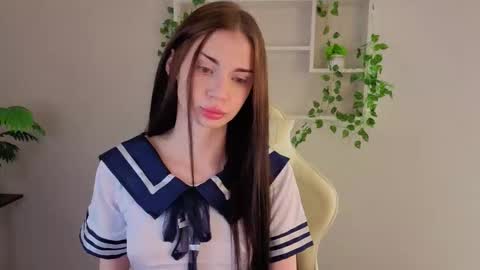 Lola online show from November 20, 9:52 am