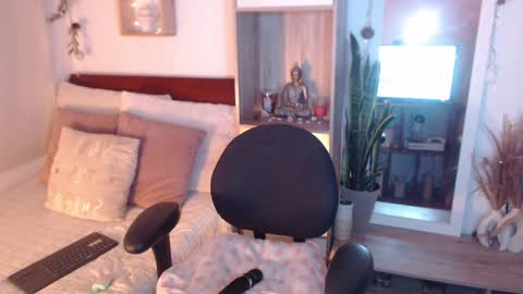 Dear tippers follow me on my new cb account lennarogers online show from February 9, 1:22 am