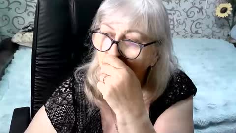 LolkaAlyss online show from September 12, 8:22 pm