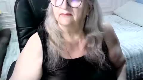 LolkaAlyss online show from April 7, 7:49 pm