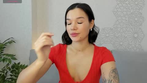 lolly_turner online show from November 16, 6:15 am