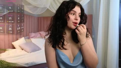 lollyy_pop online show from June 3, 1:30 am