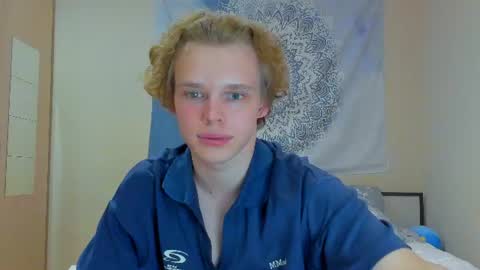 Nelis online show from July 12, 8:34 pm