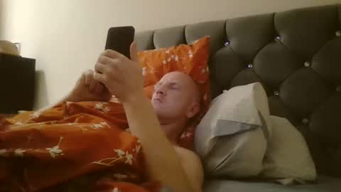 londonerg online show from October 2, 1:15 am