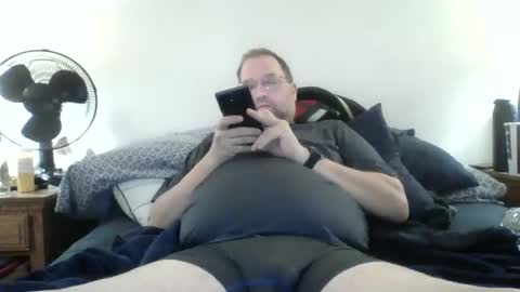 Lonely Man online show from April 21, 9:05 am