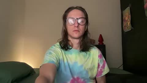 longdickelijah online show from April 18, 12:01 am