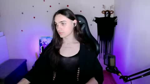 Alex online show from July 3, 5:40 pm