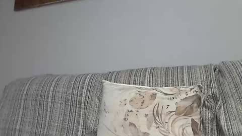 Alejandro Rulitos Twitter longnight55 Intagram 5longnight5 online show from April 16, 8:09 pm