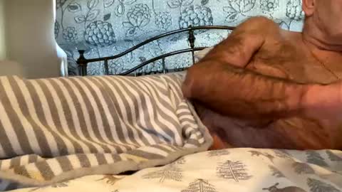 longshank09 online show from January 9, 2:40 pm